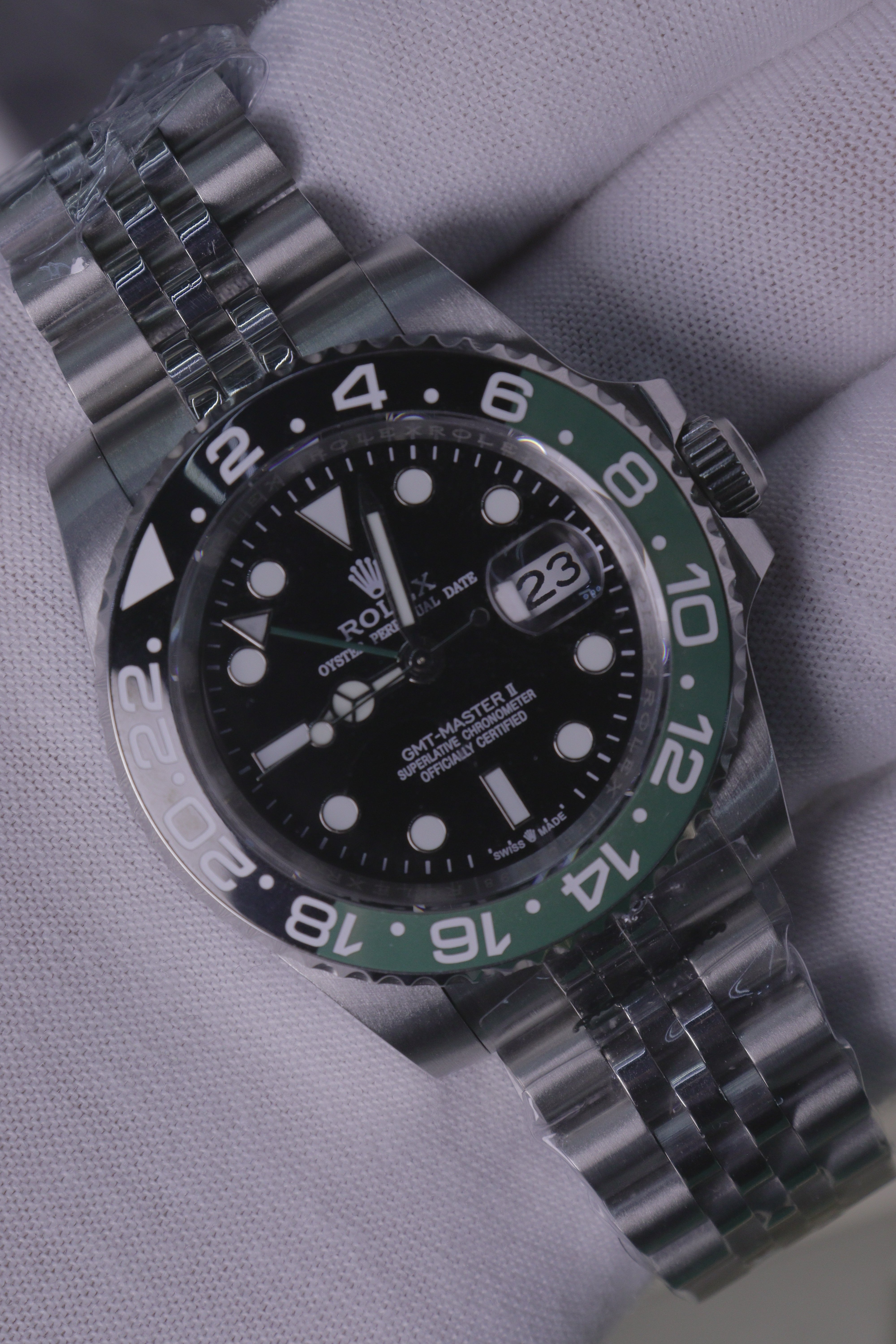 Rolex GMT-Master II "Bruce Wayne" Preto e Verde Jubilee
