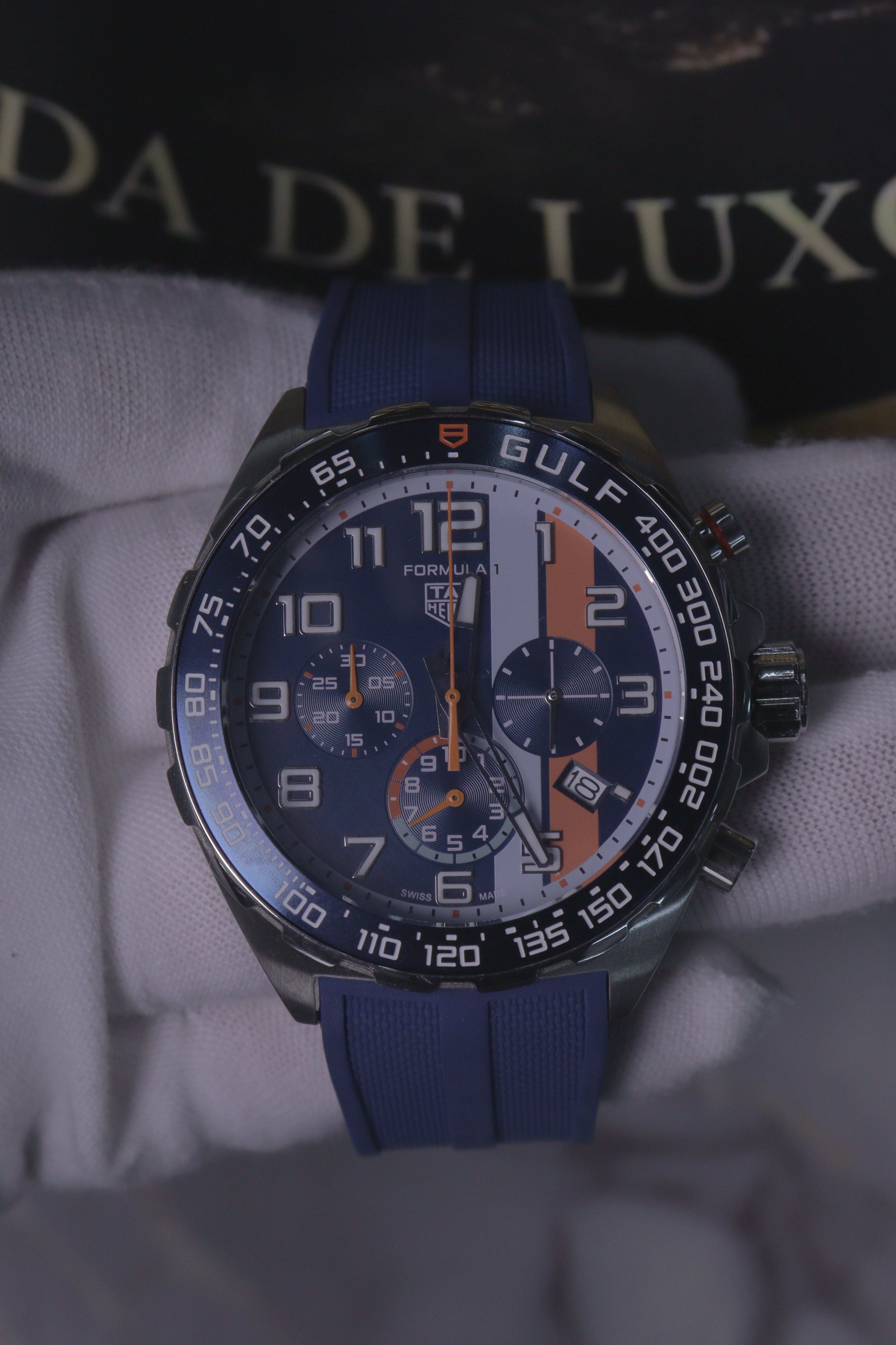 TAG Heuer Formula 1 x Gulf Edição Especial Azul e Laranja