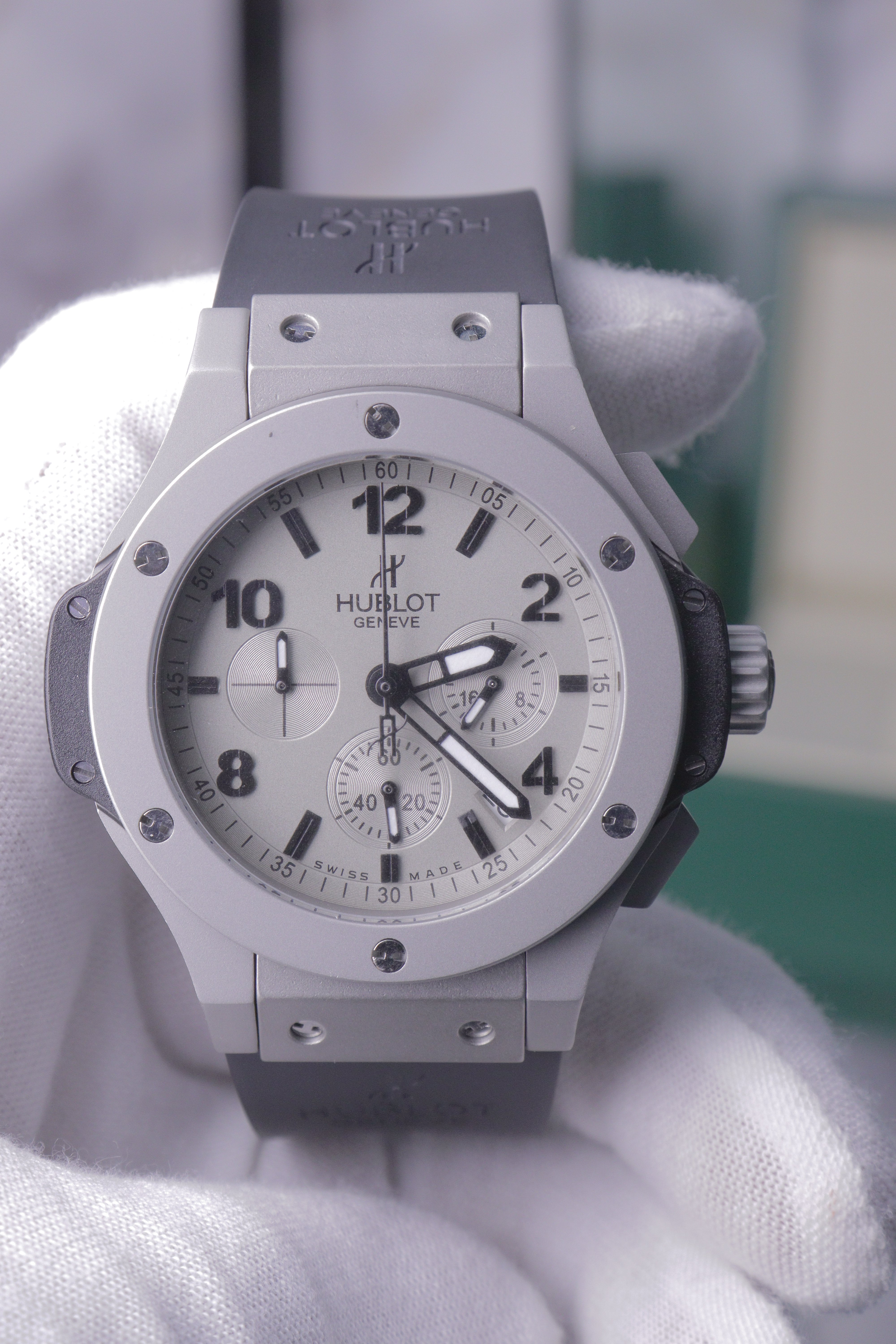 Hublot Big Bang "All White" Cerâmica Branca