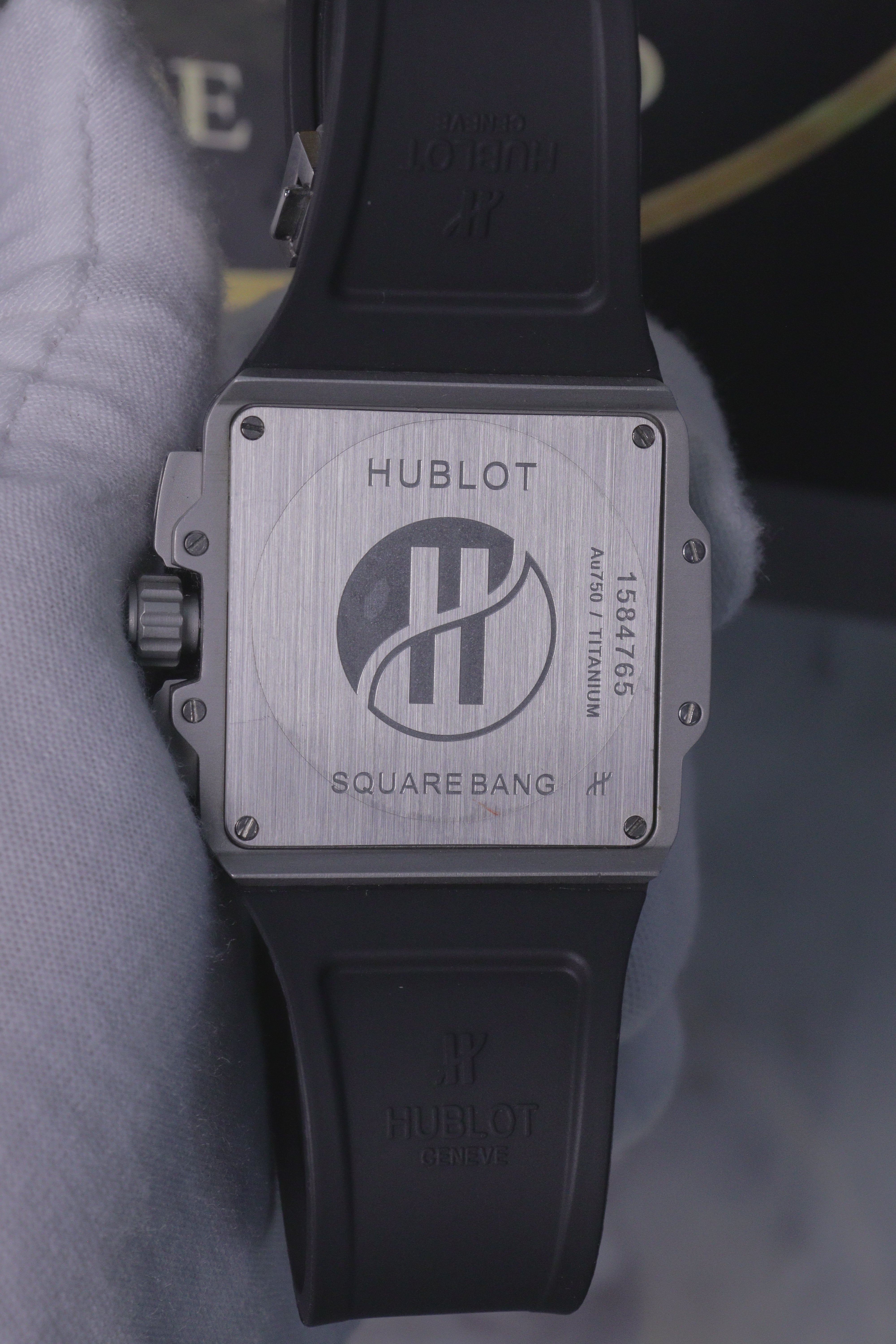 Hublot Square Bang Unico All Black Cerâmica Preta Esqueleto