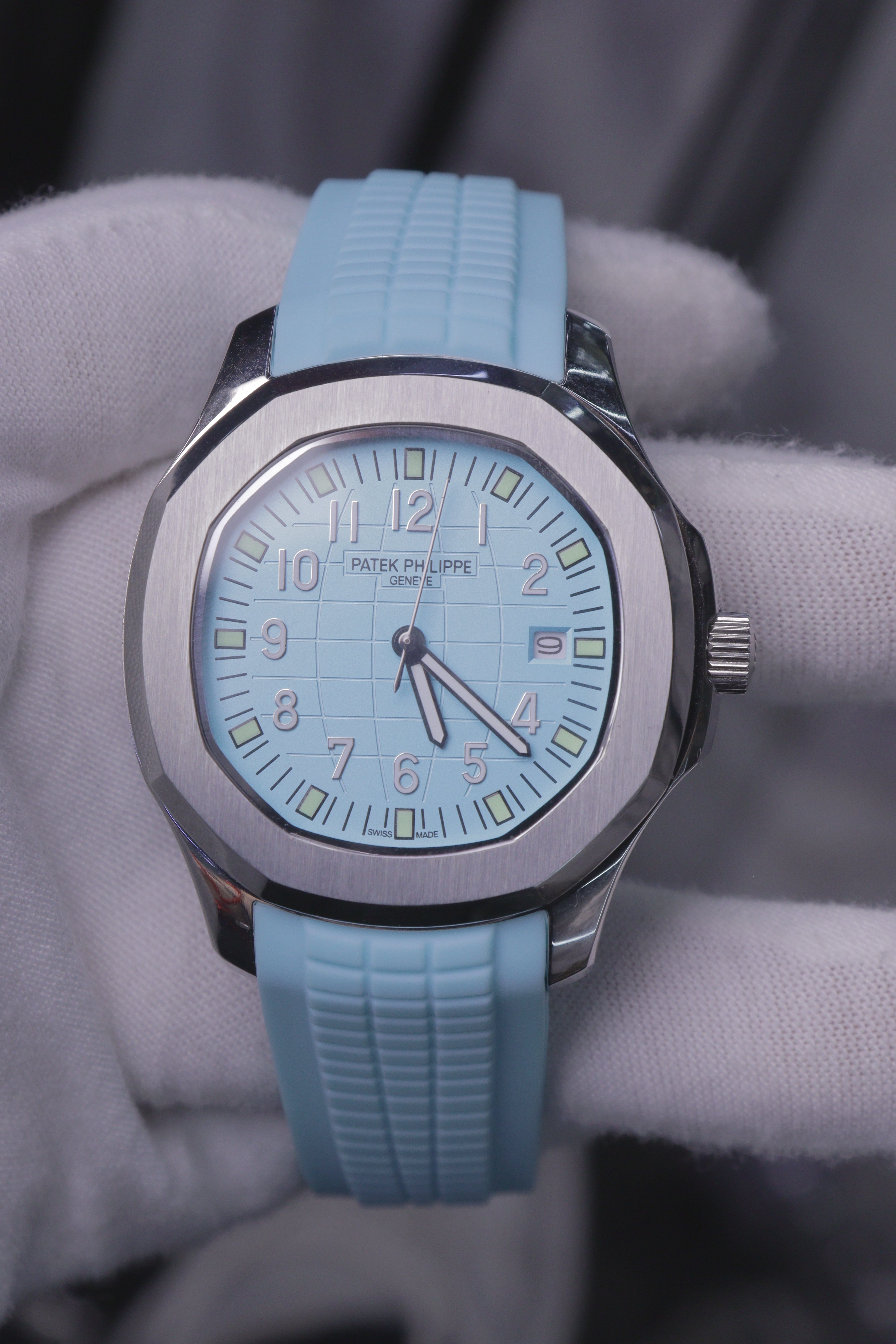 Patek Philippe Aquanaut Date Aço Azul Céu