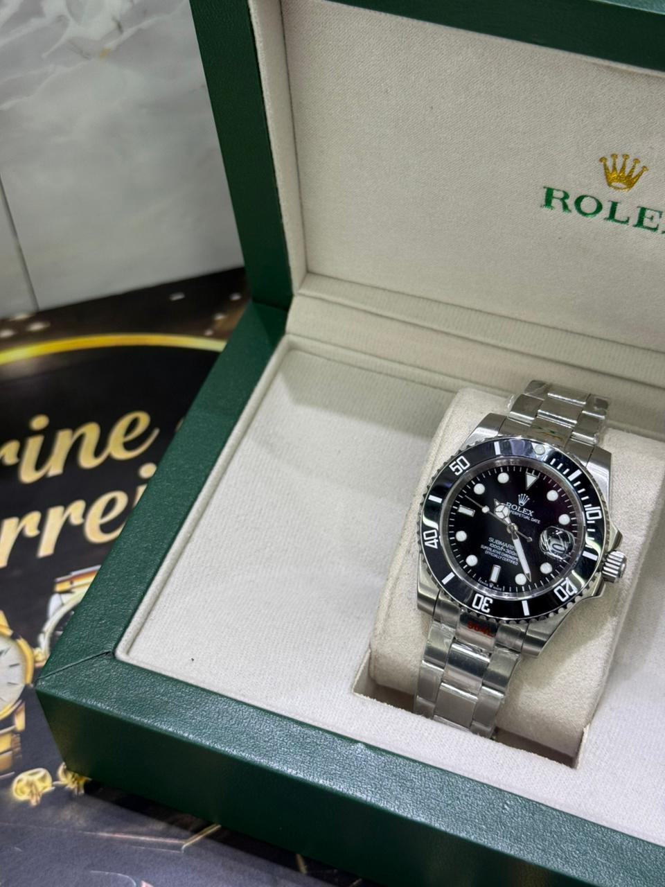 Rolex Submariner Date – Black