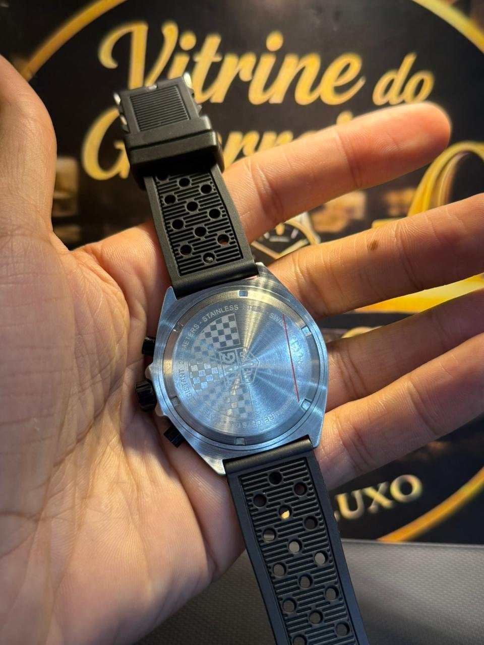 TAG Heuer Formula 1 Chronograph – Preto / Ouro