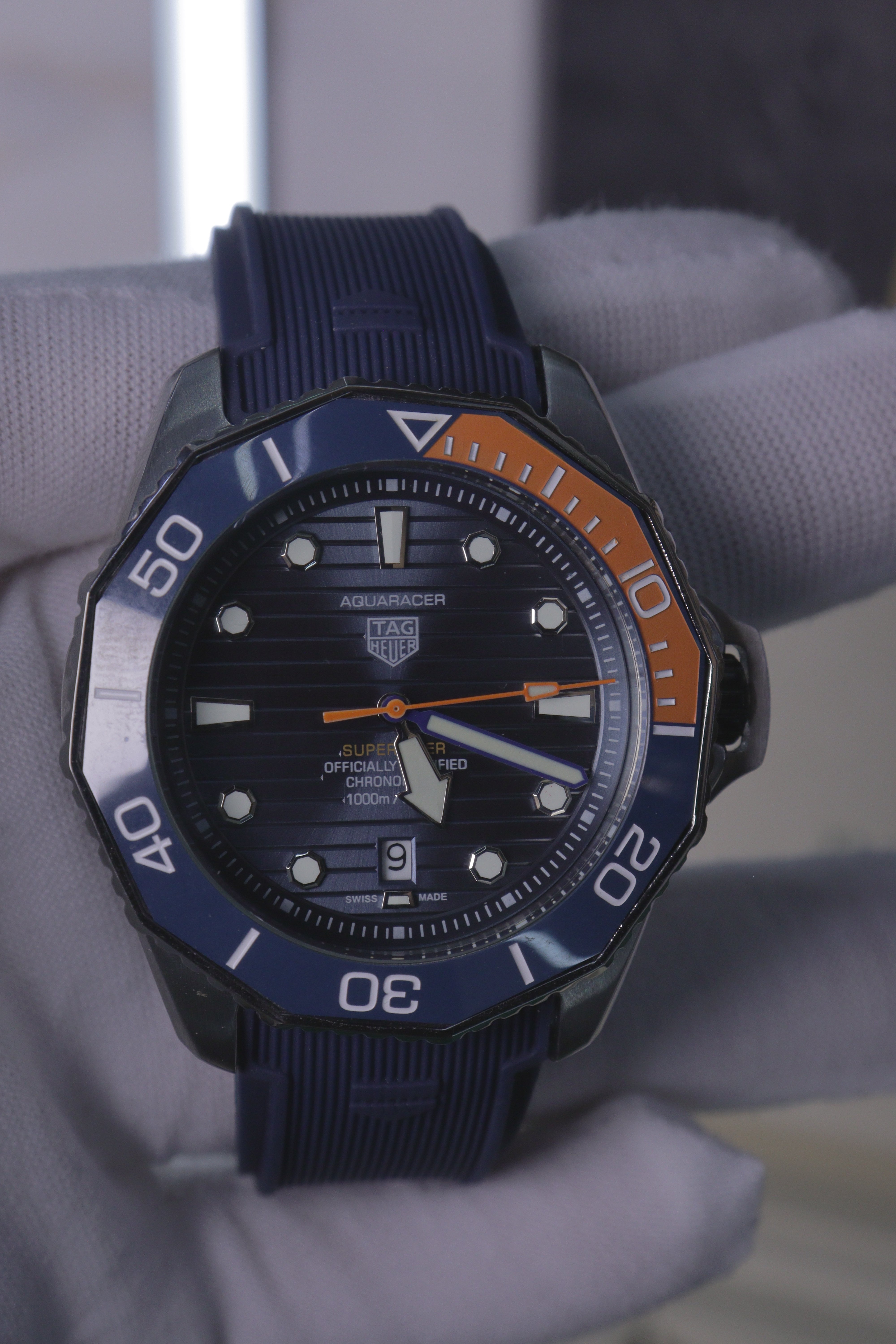 TAG Heuer Aquaracer Professional 1000 Superdiver Azul e Laranja