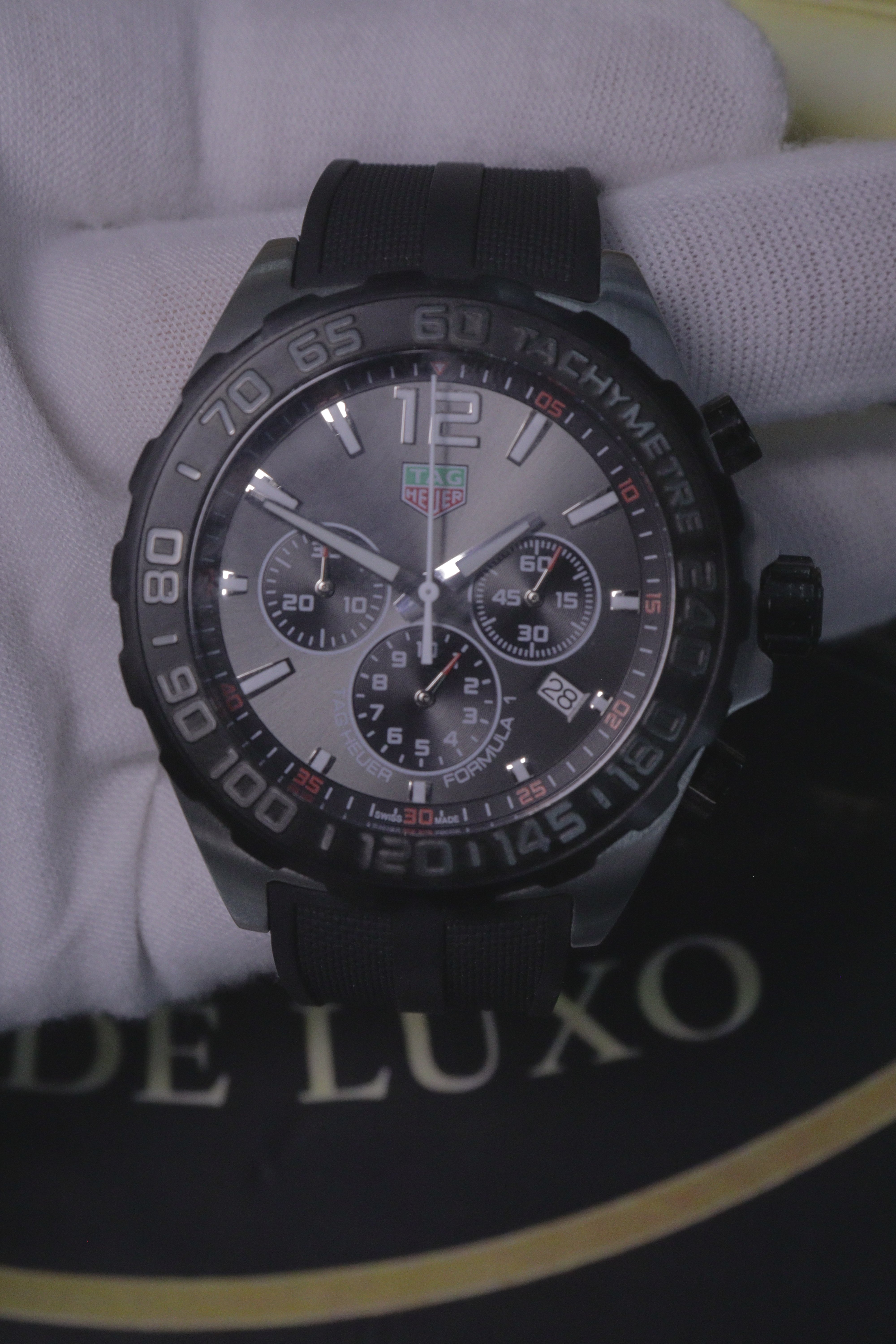 TAG Heuer Formula 1 Chronograph Cinza e Preto