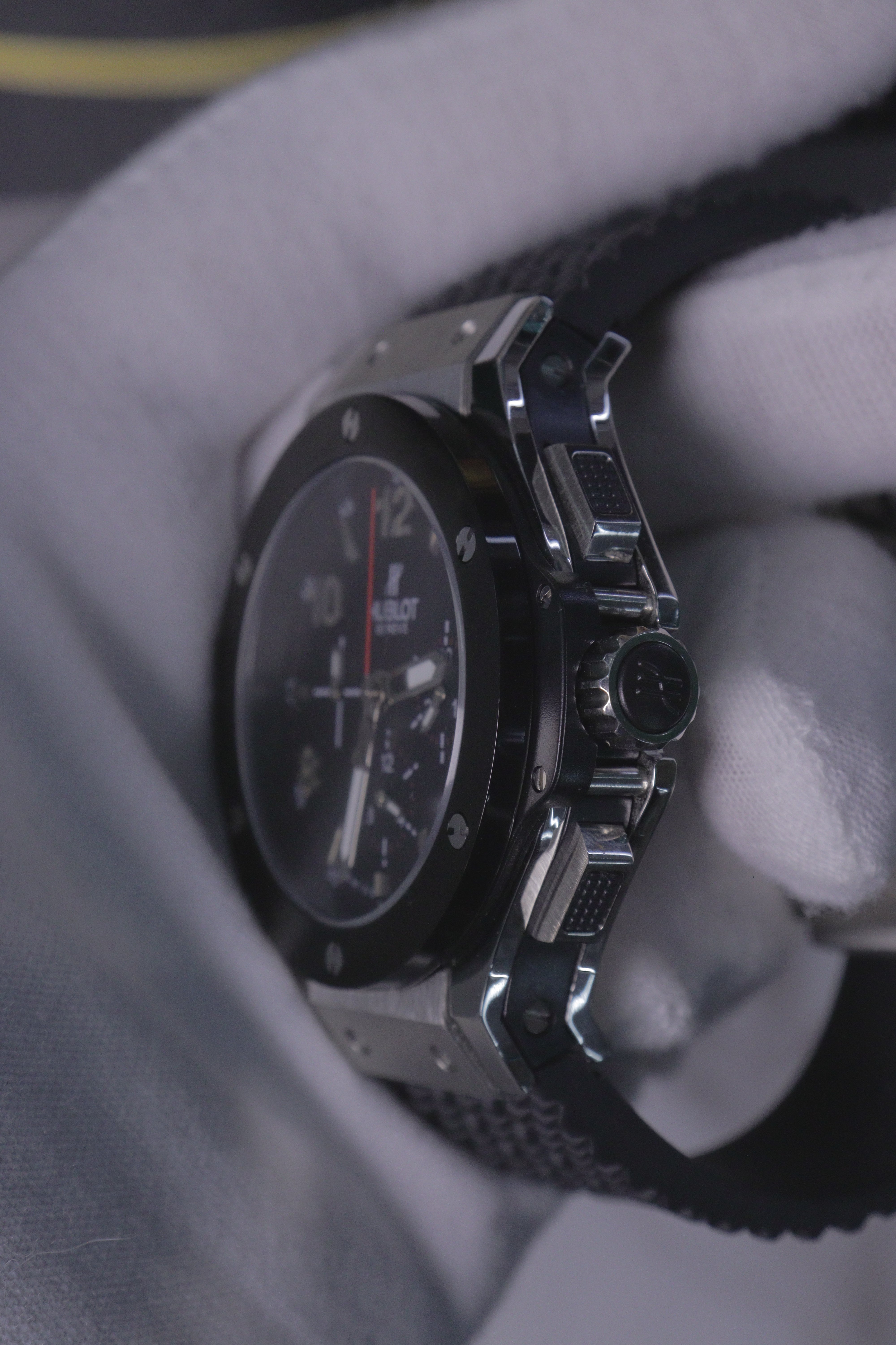 Hublot Big Bang Original Aço e Cerâmica Preta Carbono