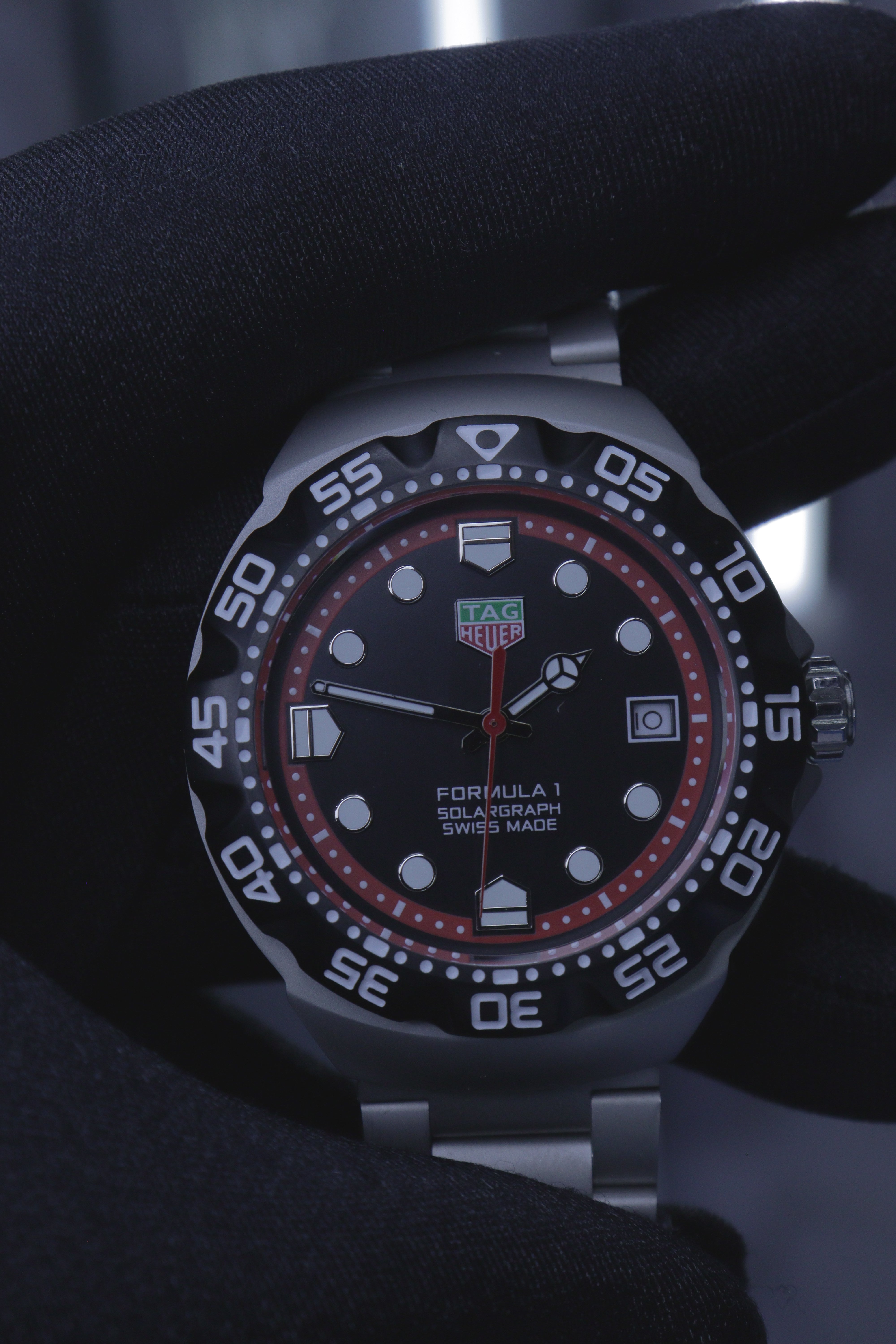 TAG Heuer Formula 1 Solargraph Preto e Vermelho