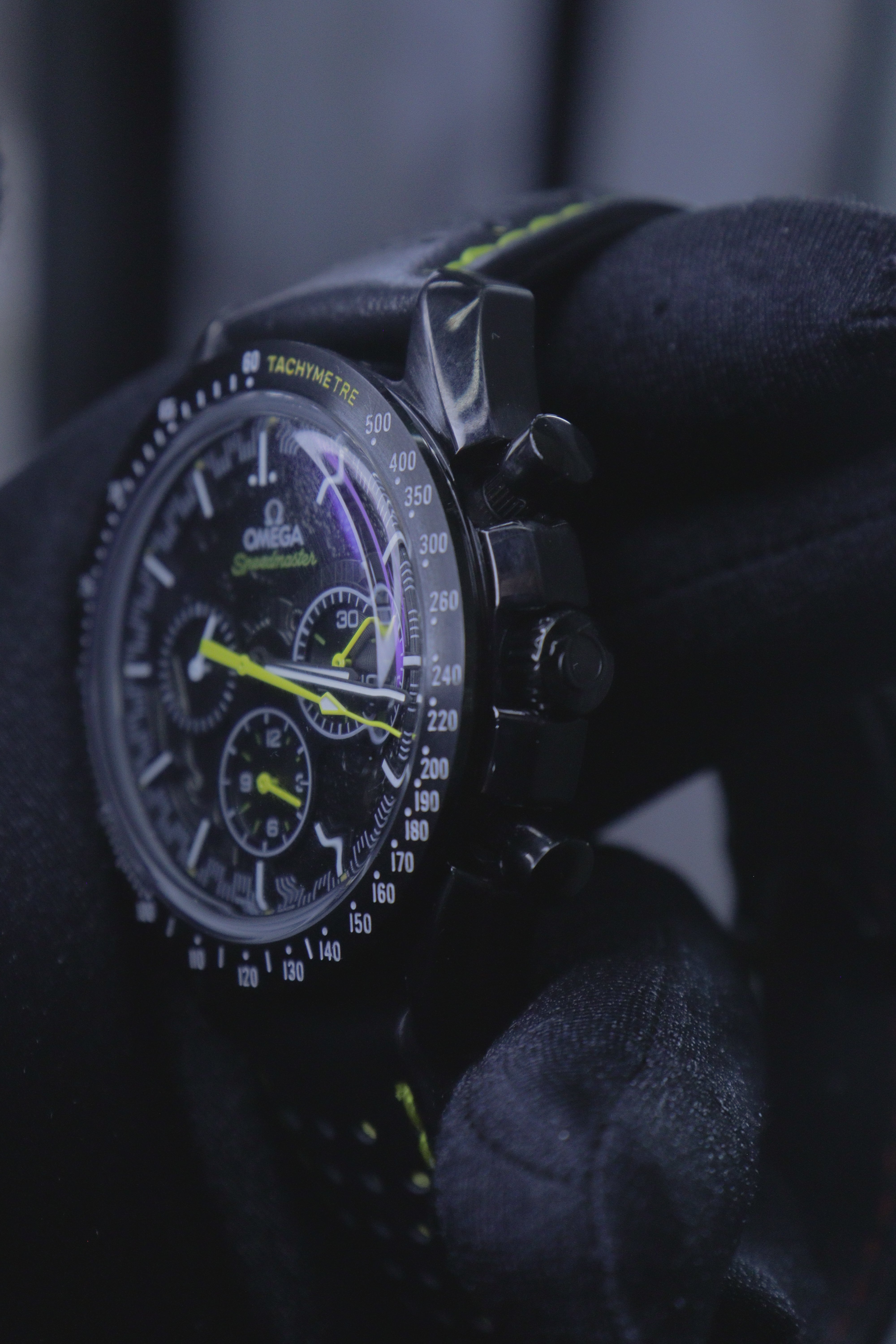 Omega Speedmaster Dark Side of the Moon Mostrador Preto