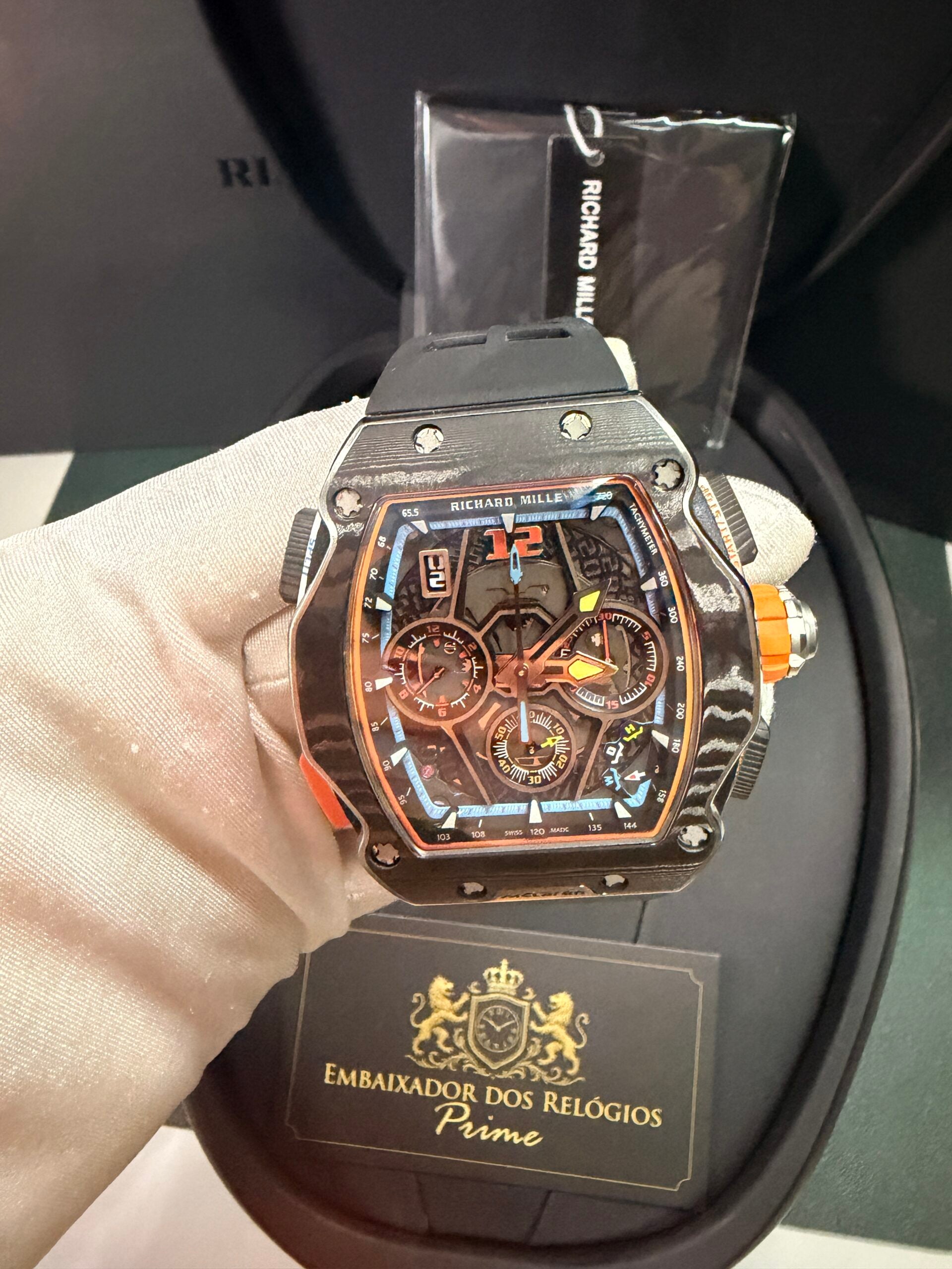 RM 65-01 McLaren W1