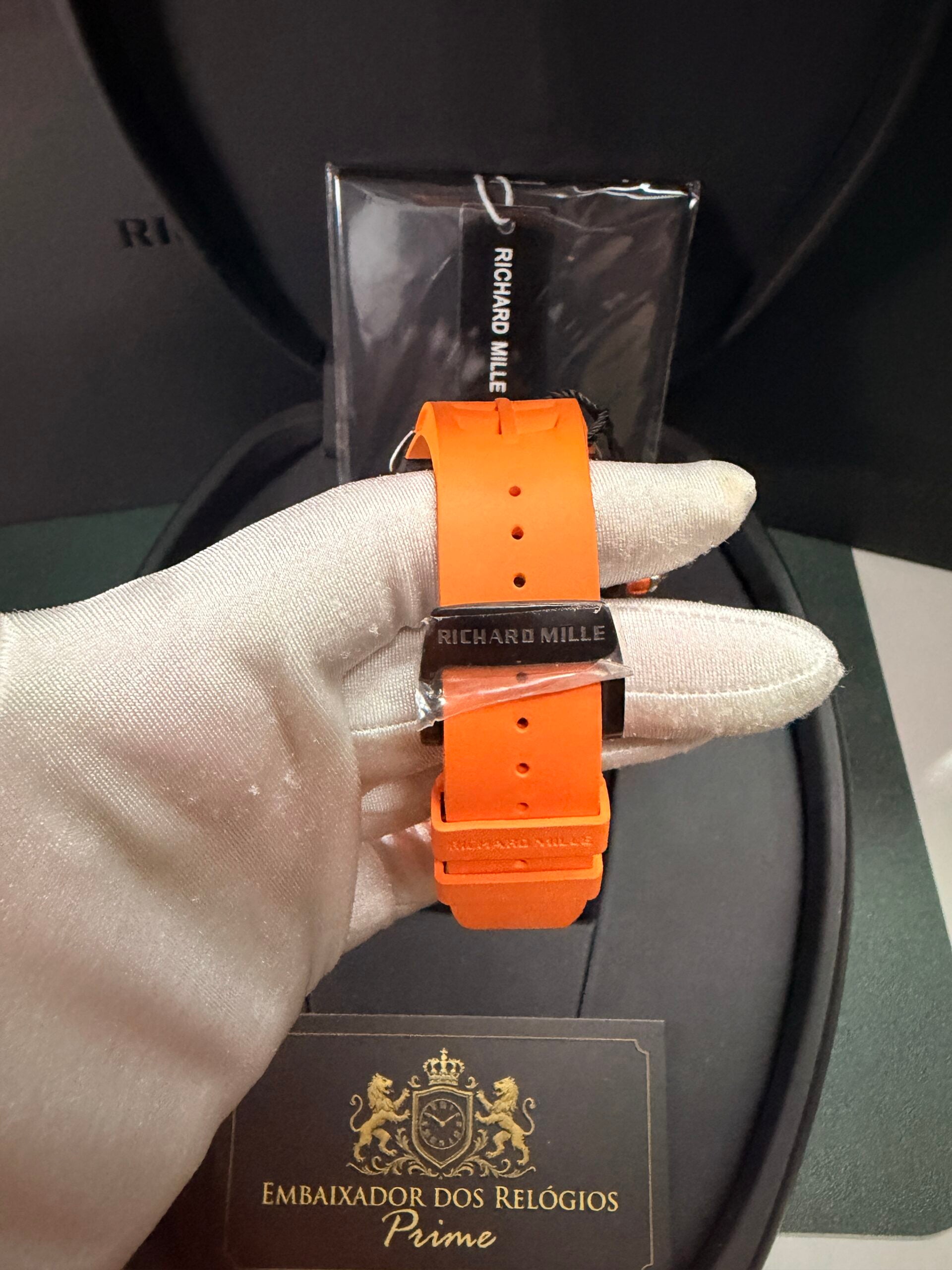 RM 65-01 McLaren W1 (Laranja)